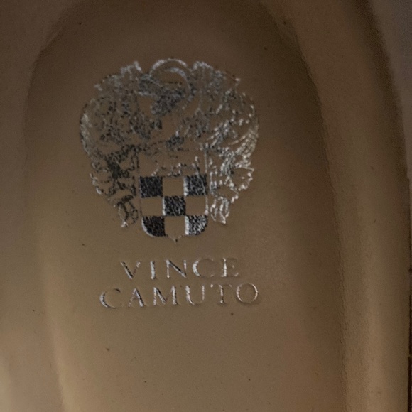 Vince Camuto  Abbinna Platform shoes - Picture 7 of 11